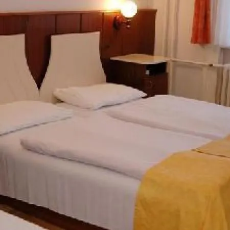 Hotel Delibab